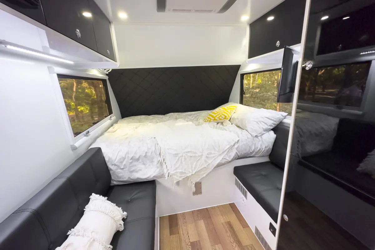 Dealer XT12HR Overland Travel Trailer